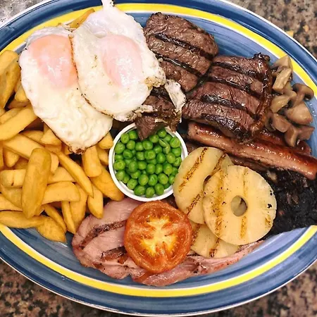 Szálloda The Orange Tree